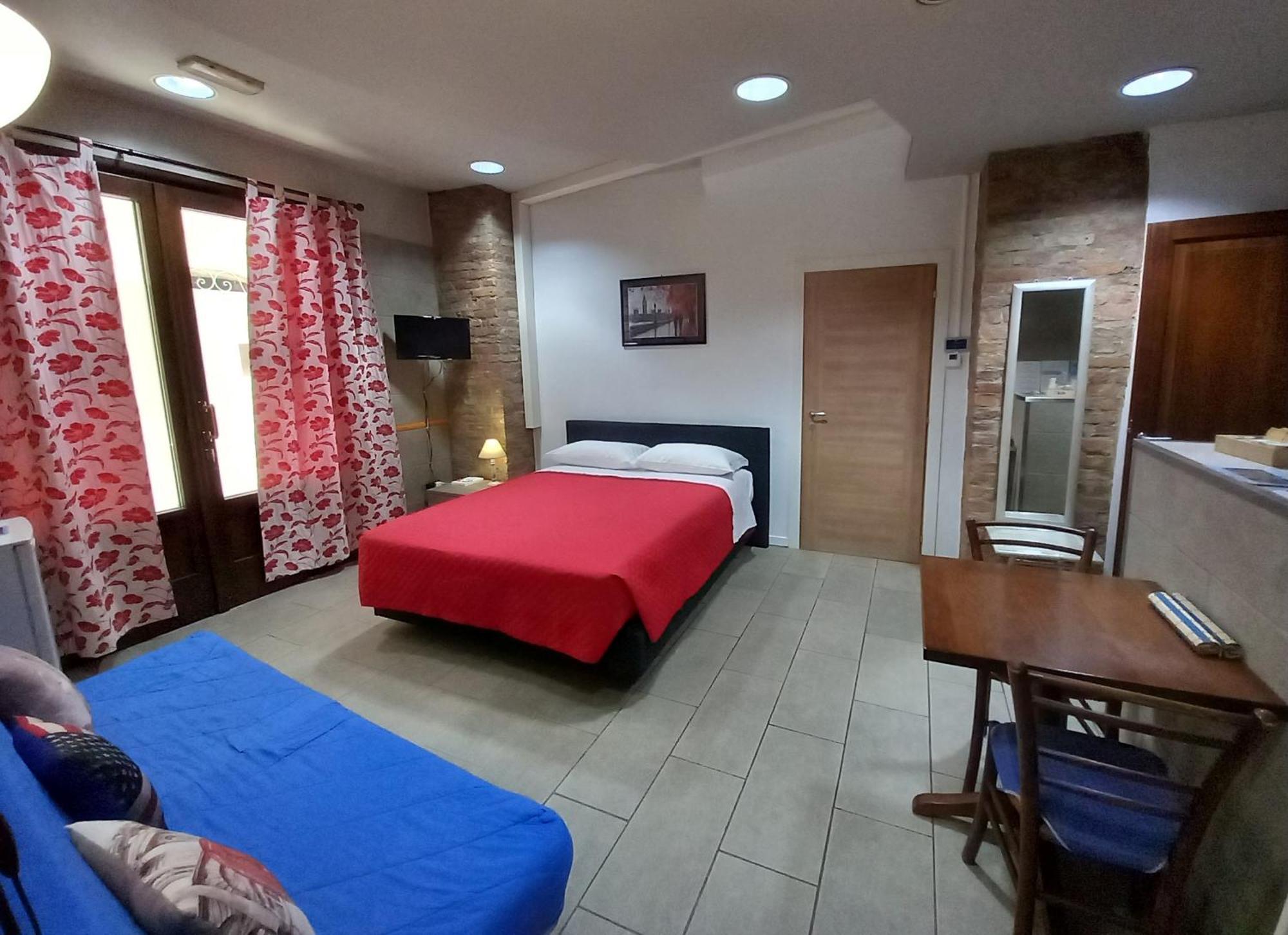 Appartement Sam'S Getaway à Mondovi Extérieur photo